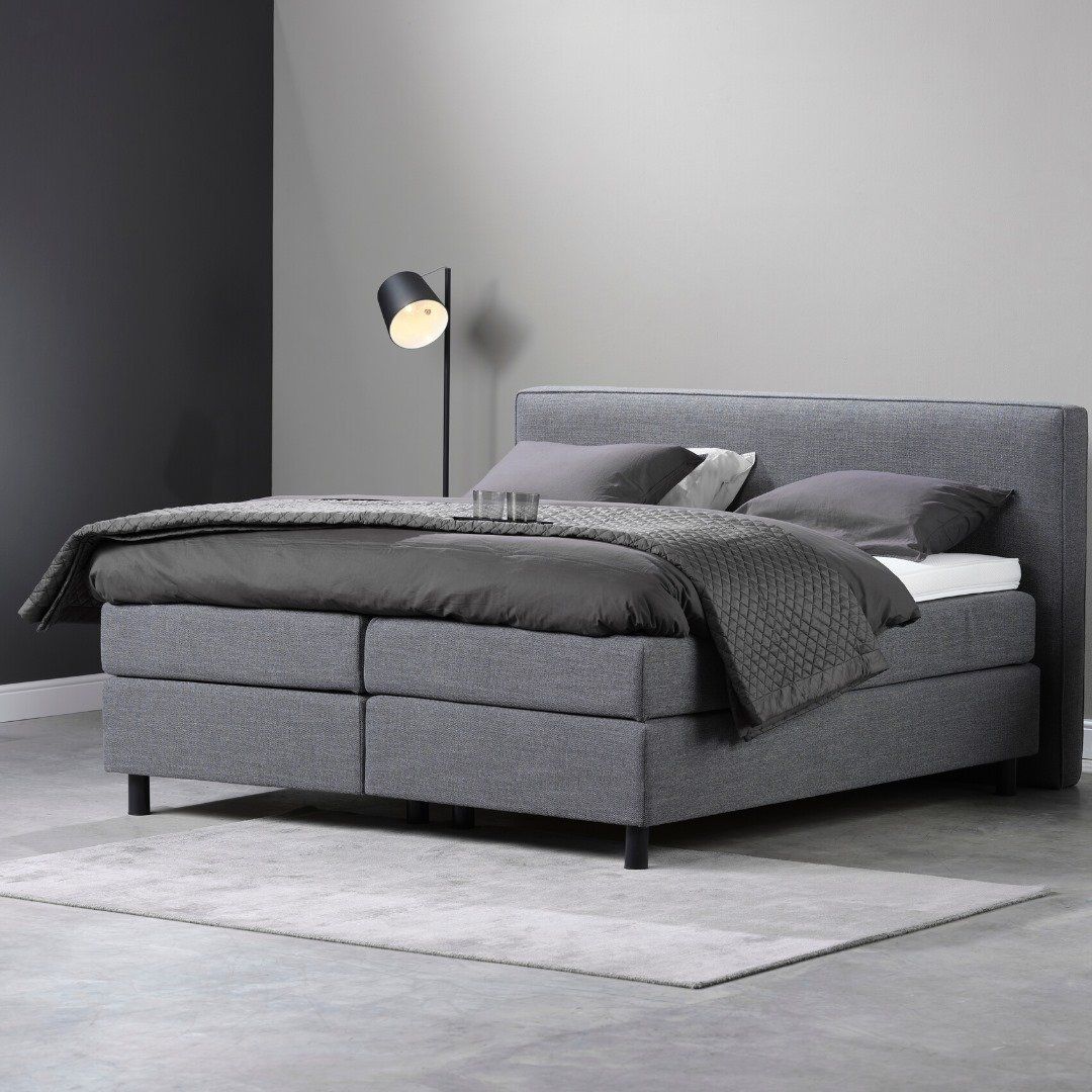 Pullman Express Liverpool